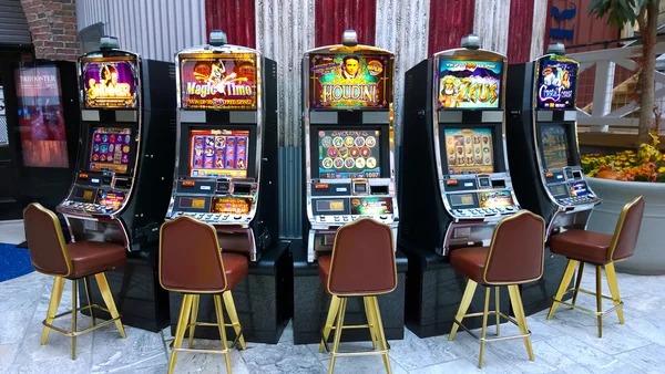 dingdongtogel slot live blackjack table on mobile device screen